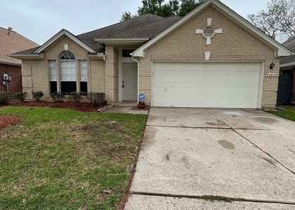6815 Stratford Park Drive - Photo 1