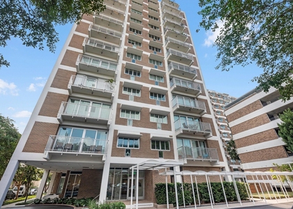 3600 Montrose Boulevard - Photo 1