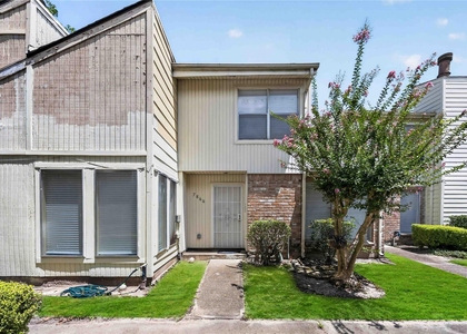 7866 Green Lawn Drive - Photo 1