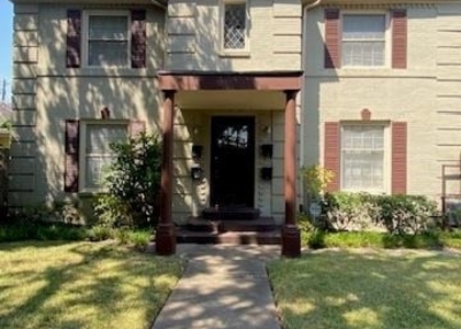 4305 Bell Street - Photo 1