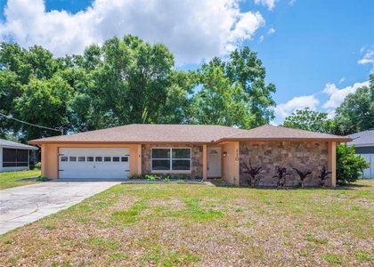 110 Broward Drive - Photo 1
