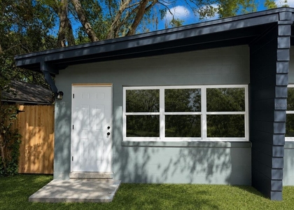 1607 Dauphin Lane - Photo 1