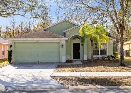 139 Ridgebrook Court - Photo 1