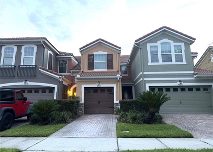 4910 Fiorazante Avenue - Photo 1