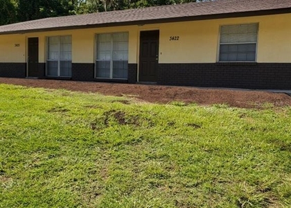 3233 Se 22nd Place - Photo 1