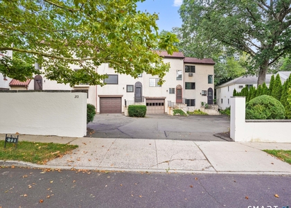 272 Hubbard Avenue - Photo 1