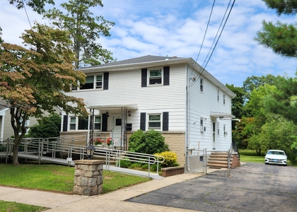 219 Third Avenue - Photo 1