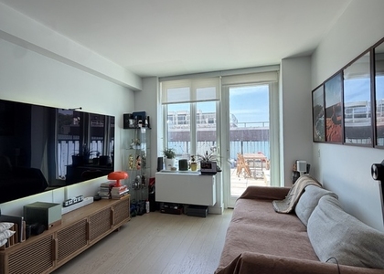 36-20 Steinway Street - Photo 1