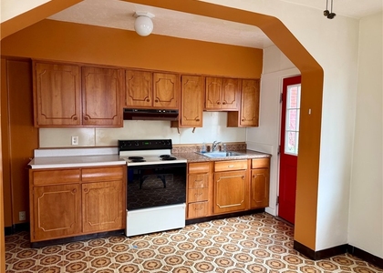103 Virginia Ave - Photo 1