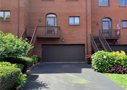 340 Lakefront Boulevard - Photo 1