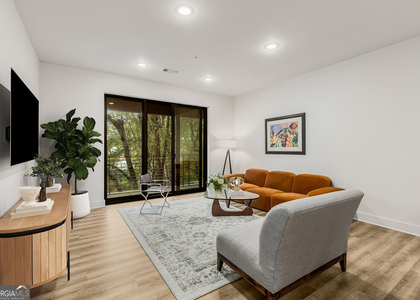 112 Rogers Street - Photo 1