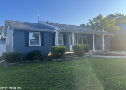 32 Carver Street - Photo 1