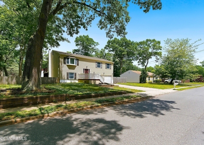 59 Park Avenue - Photo 1