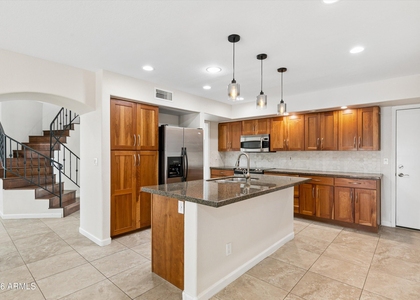 6756 W Morrow Drive - Photo 1