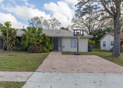 1348 Riverside Circle - Photo 1