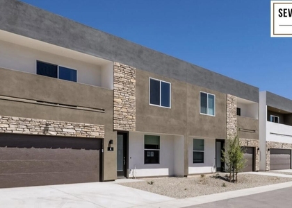 6631 S 7th Street - Photo 1