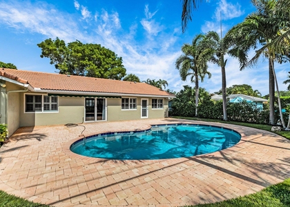 1008 Sw 12th Avenue - Photo 1