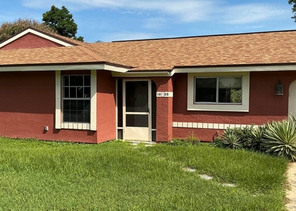 1955 Se Tiffany Avenue - Photo 1
