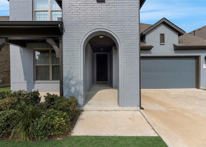 1033 Parkfield Road - Photo 1