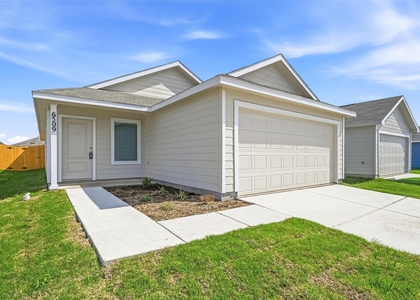 6509 Glade Street - Photo 1