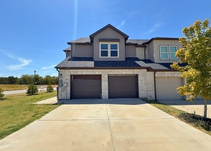 1001 Debby Court - Photo 1