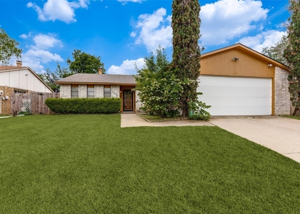 7504 Portman Avenue - Photo 1