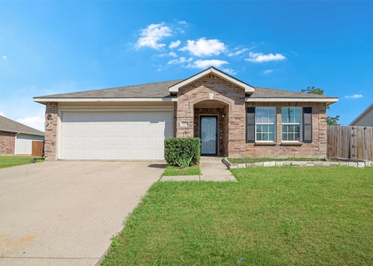 2901 Saddle Drive - Photo 1