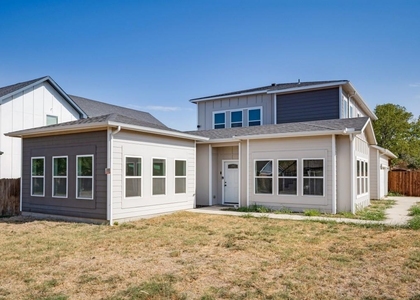 315 Lois Street - Photo 1