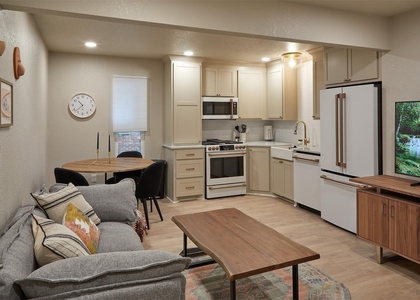 805 Lilac Street - Photo 1