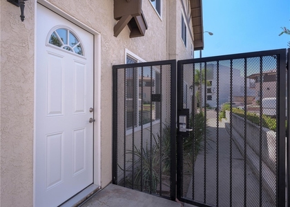 104 N Atlantic - Photo 1