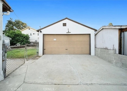 2479 Stevens - Photo 1