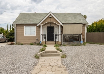 10733 Louise Avenue - Photo 1