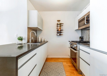 474 48th Avenue - Photo 1