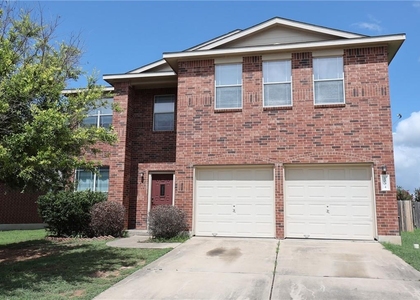 1004 W South St - Photo 1