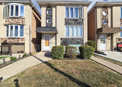 5972 S Archer Avenue - Photo 1