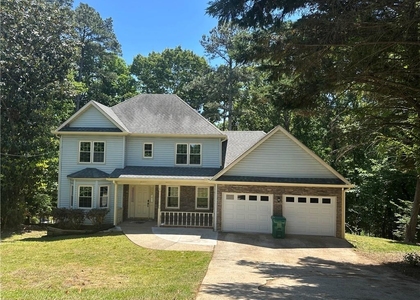 3305 Maple Ridge Court - Photo 1