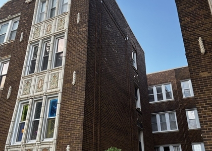 2840 W Addison Street - Photo 1