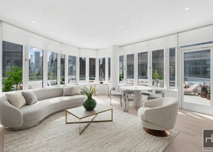 West 60th Street - Photo 1