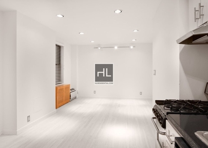West 58th Street - Photo 1