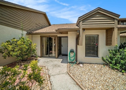 1923 Bayshore Court - Photo 1
