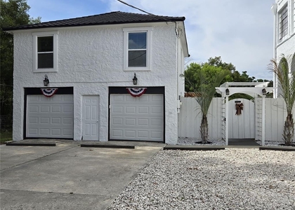 1690 S 10th Street - Photo 1