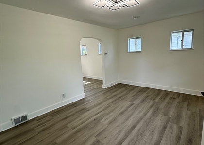 436 Cline St - Photo 1