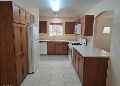 9160 Column Court - Photo 1
