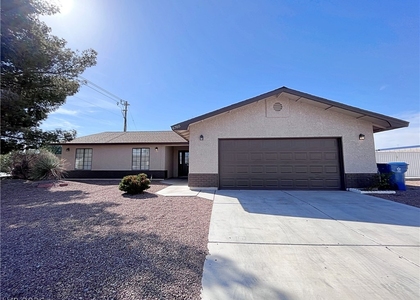 6705 Atwood Avenue - Photo 1