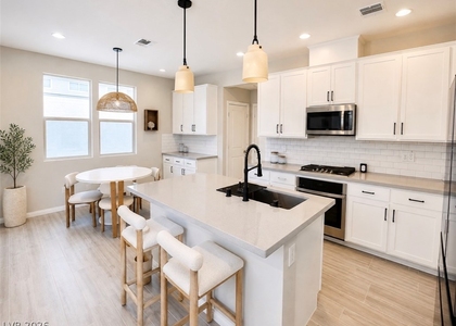 643 Solar Citrine Street - Photo 1