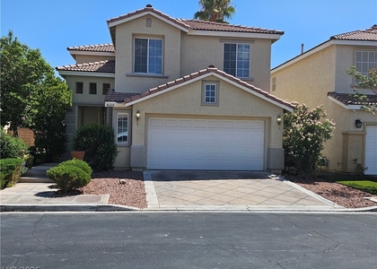 4660 W Altina Street - Photo 1