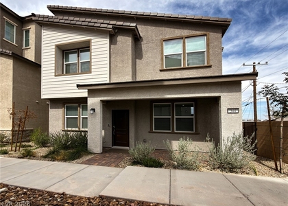 344 Vanda Court - Photo 1