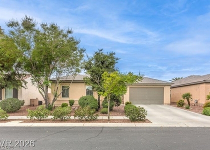 8213 Bay Dunes Street - Photo 1
