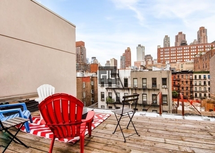 West 53 Street - Photo 1