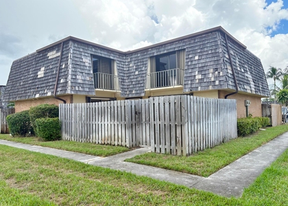 385 Lake Arbor Drive - Photo 1